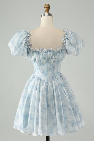 Robe courte de bal vert clair à col carré et imprimé floral, coupe trapèze et volants