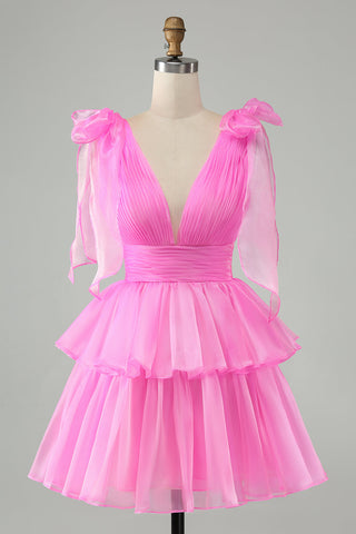 Robe courte rose fuchsia mignonne, trapèze, col V dos nu, plissée et à volants, style A-line, col V, robe de bal courte à volants et dos nu plissée.