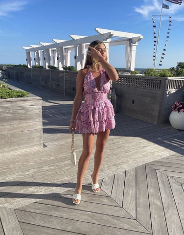 Vestido de fiesta con estampado floral y escote halter Y2535