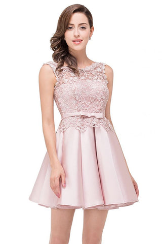 A-line Knee-length Satin Homecoming Dress with Lace