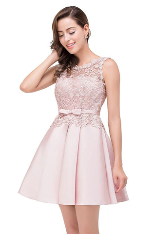 A-line Knee-length Satin Homecoming Dress with Lace