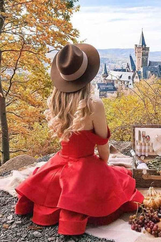 Robe de bal courte rouge à bretelles en satin, coupe trapèze, référence PD377