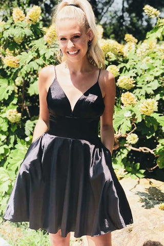 Robe de bal jaune en satin, coupe trapèze évasée, avec poches PD333