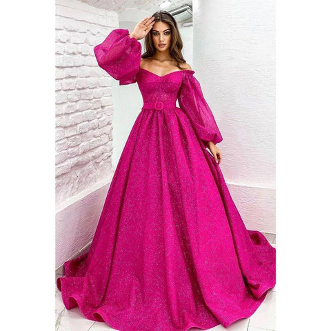Robe de bal fuchsia scintillante à manches longues et coupe trapèze avec poches 