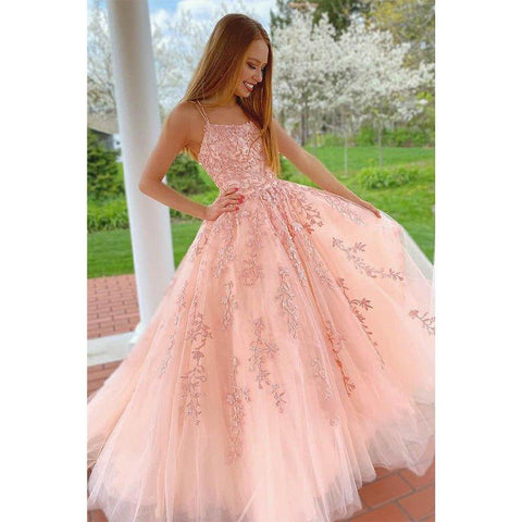 Robe de bal longue trapèze à encolure dégagée et appliques en tulle