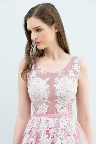 Vestidos de fiesta de corte A, cortos, sin mangas, con apliques de encaje y tul.