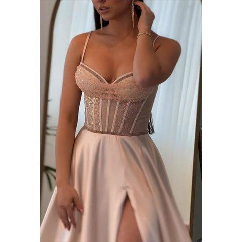 Robe de soirée trapèze illusion décolleté en cœur avec fente latérale 