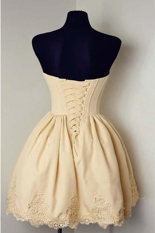 Vestidos de fiesta de satén sin mangas con escote corazón y corte en A con apliques de encaje PD081