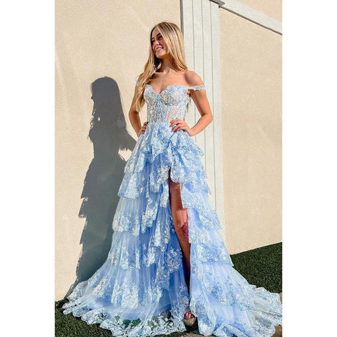 Robe de soirée trapèze en tulle avec appliques et décolleté en cœur, sans manches