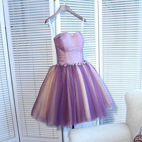 Robe de bal courte en tulle à décolleté cœur et coupe trapèze PD391