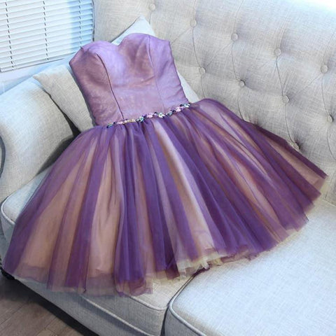 Robe de bal courte en tulle à décolleté cœur et coupe trapèze PD391