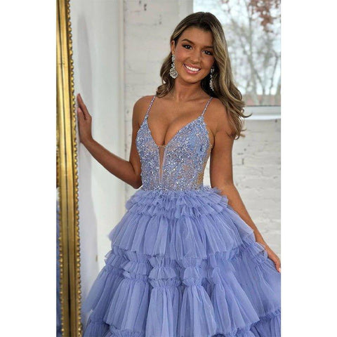 Vestido de noche largo formal de color lila con apliques y escote en V y corte A