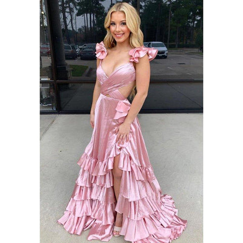 Vestido de fiesta largo rosa con escote en V, tirantes y abertura en la espalda. 