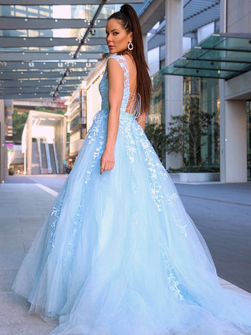 Vestidos de graduación de corte A/elegante sin mangas con apliques de tul