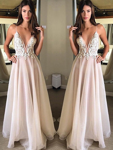 A-Line/Elegant Spaghetti Straps Sleeveless Applique Chiffon Prom Dresses