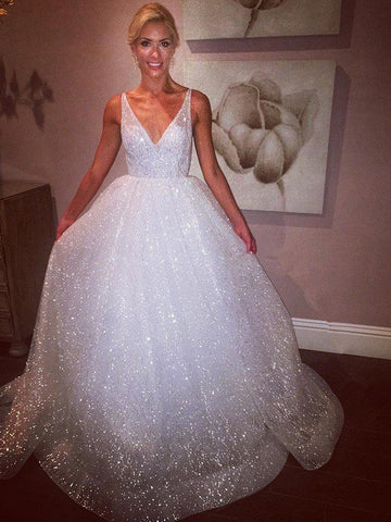 Vestidos de graduación elegantes de tul sin mangas con escote en V y corte en A