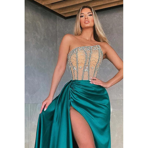 Robe de bal longue transparente verte, unique, sans bretelles, ornée de perles et fendue 