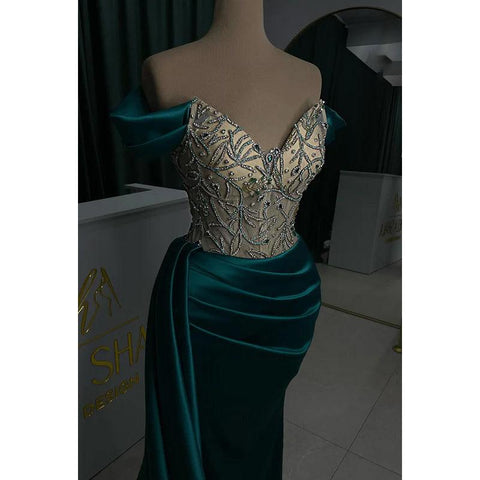 Vestido de fiesta formal con escote en V, mangas cortas, fruncido y pedrería