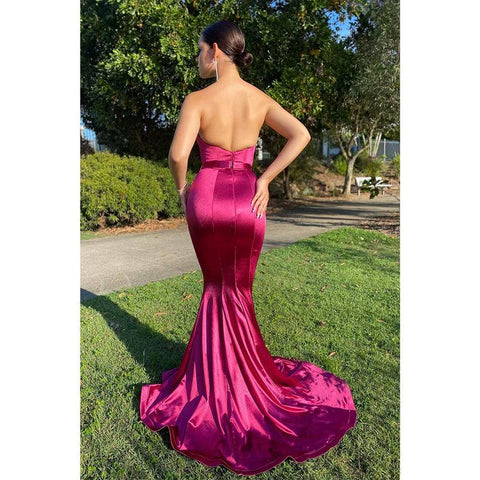 Robe de bal sirène longue en satin élastique à col en cœur 