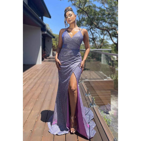 Robe de bal longue à bretelles spaghetti et col en V, froncée et scintillante