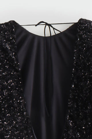 Robes de soirée élégantes à sequins unis dos nu et col rond 