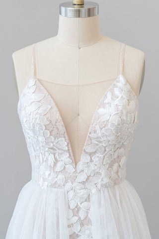 Amazing Long A-line Chapel Train Appliques Tulle Backless Wedding Dress