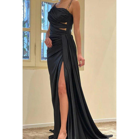 Robe de soirée longue fourreau asymétrique en satin à découpes froncées