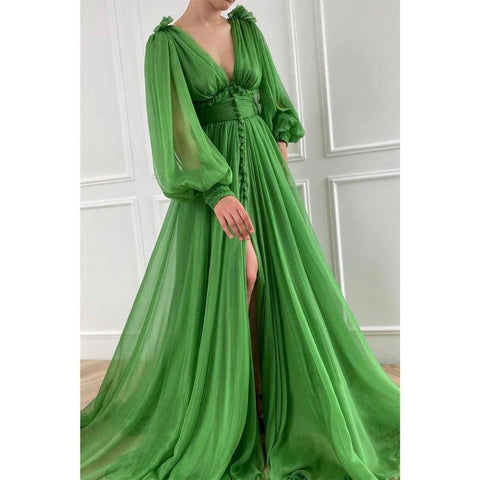 Robe de soirée trapèze en tulle vert à col en V profond et manches longues 