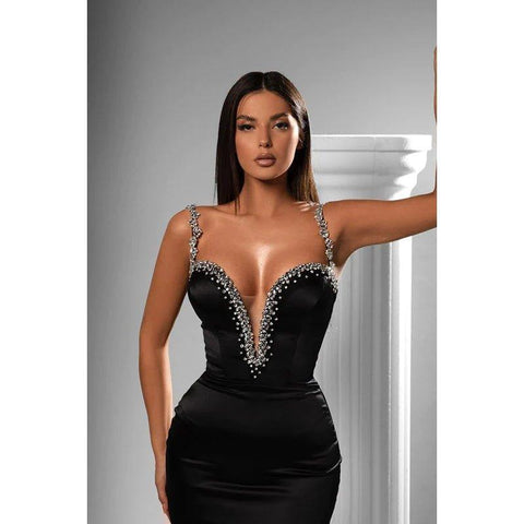 Robe de soirée longue fourreau en satin scintillant à col en V et perles