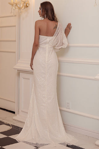 Elegant and stylish one shoulder sequined high-end ball gown