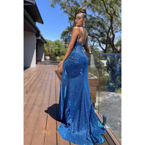 Robe de bal longue à bretelles spaghetti et col en V, froncée et scintillante