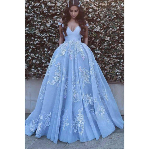 Robe de bal longue en tulle bleu ciel avec poches 