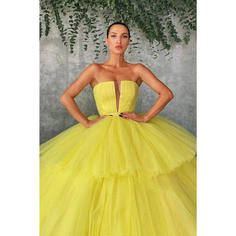 Robe de bal longue bustier en tulle jaune 