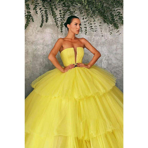 Robe de bal longue bustier en tulle jaune 