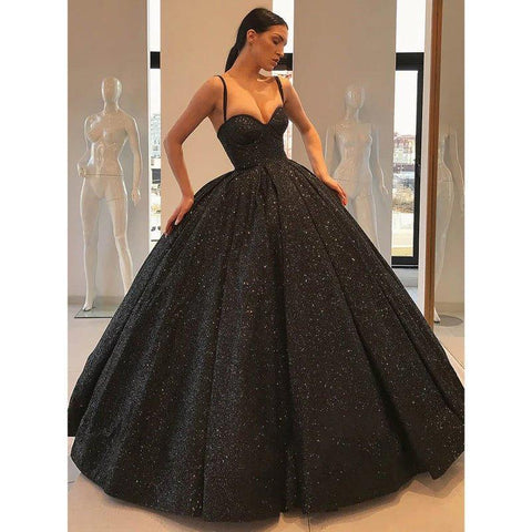 Robe de soirée noire scintillante à bretelles spaghetti et décolleté en cœur 