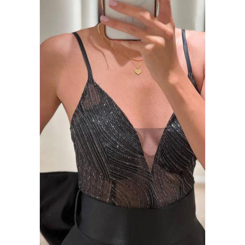 Vestido de noche largo de satén con lentejuelas, tirantes finos y escote en V, corte A