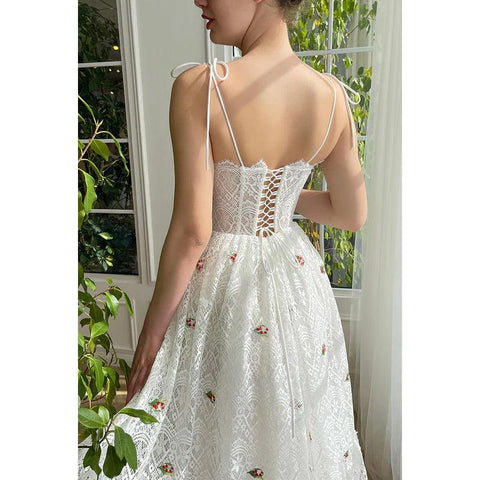 Vestido de fiesta de noche con tirantes finos, apliques de encaje transparente, corte A, largo hasta la rodilla 