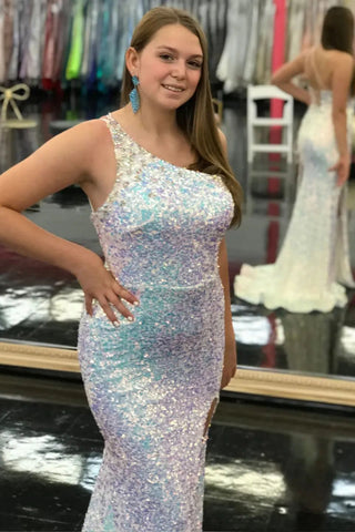 Robe de bal longue sirène à une épaule, sequins bleu clair, fente.