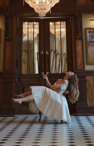 Beautiful Short A-line Glitter Off-the-Shoulder Lace Appliques Wedding Dress