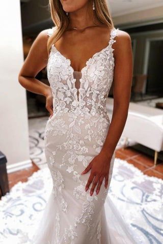 Beautiful Spaghetti Straps V-neck Blackless Lace Mermaid Wedding Dresses