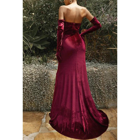 Vestido de noche largo de fiesta de terciopelo sin tirantes y escote corazón con abertura en el muslo
