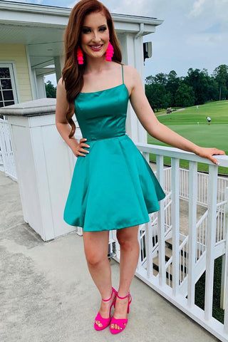 Robe de bal simple en satin