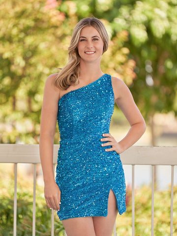 Robe fourreau asymétrique bleue à sequins et fente, idéale pour un bal de promo.