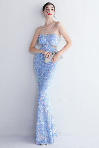 Robe de bal longue sirène noire à sequins et décolleté en V, avec découpe en forme de goutte d'eau.