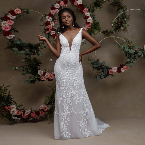 Charming Portrait Sleeveless Lace Mermaid Wedding Dress