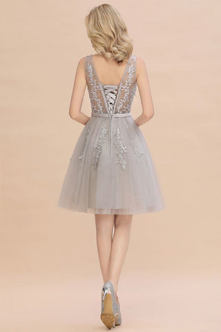 Charming V-Neck Tulle Lace Appliques Short Homecoming Dress Aline Backless Party Dress