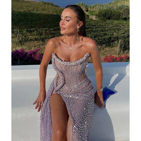 Robe de soirée longue transparente, bustier, perlée, chic et luxueuse 