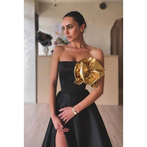 Robe de bal chic et moderne, coupe trapèze, épaules dénudées, sans manches, fente latérale 