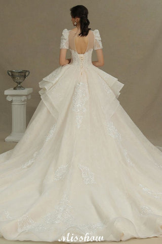 Chic Short Sleeves Tulle Lace Appliques Bridal Gown Spring Garden Wedding Dress