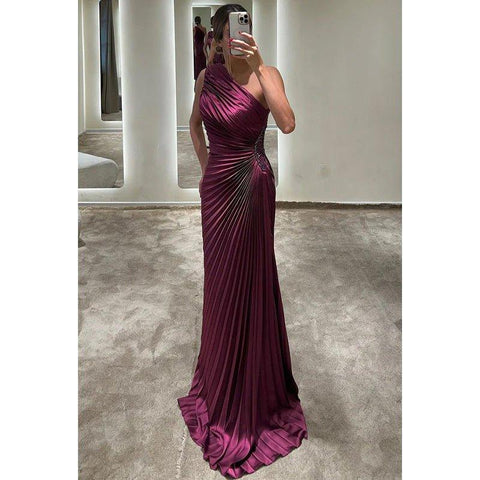 Robe de bal formelle classique et intemporelle à une épaule, sans manches, froncée